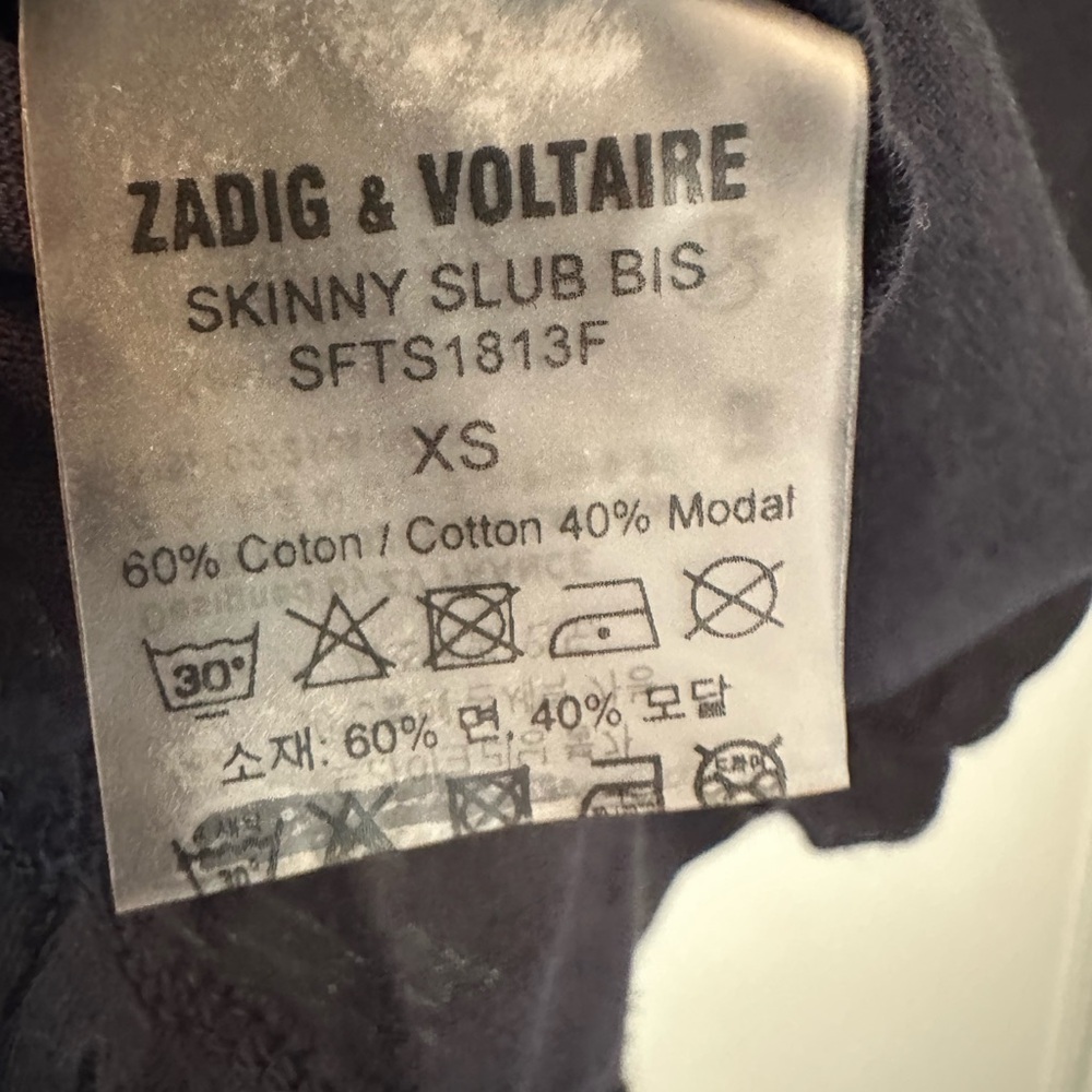 Zadig & Voltaire Black Tee with Yellow HEROES Graphic - Picture 4 of 4